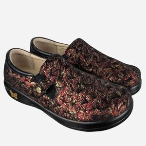 Alegria Keli Slip-On Shoes Metallic Red Gold Print US 9 / EU 39